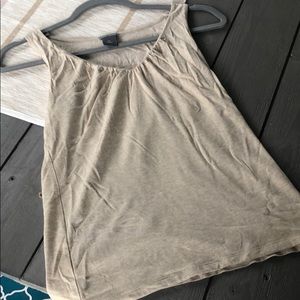 Ann Taylor Gold stretchy sleeveless tank top